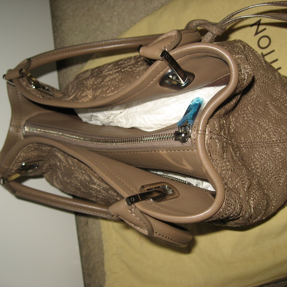 Louis Vuitton Antheia Lilia Pm Taupe Leather Bag - Picture 6 of 12